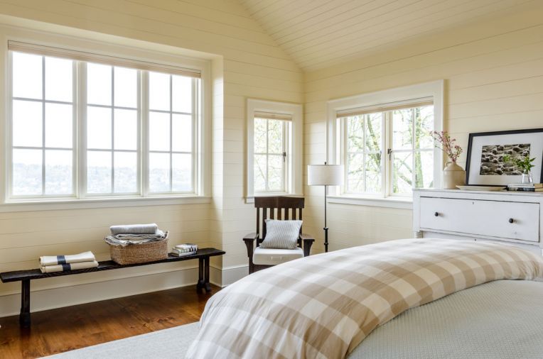 Deep base trim and heavy molding gives the bathroom and master bedroom a traditional look.
