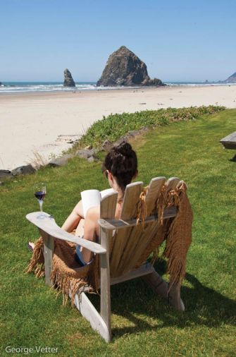 Whale watching or wine tasting? In Cannon Beach, visitors can enjoy both. Outdoor enthusiasts and foodies alike can all feast on the natural wonders here, whether it’s a low-tide stroll in the tide pools at Haystack Rock, an afternoon glass of wine from a beachfront rental, or a bowl of Oregon clam chowder.