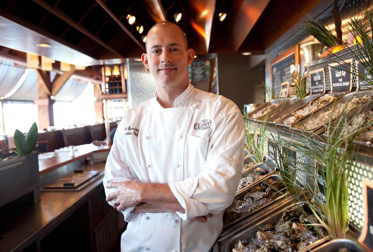 Seattle’s Elliott’s Oyster House chef Robert Spaulding serves its namesake bivalve all year 'round. Every oyster on their menu comes from carefully managed, certified growing areas.