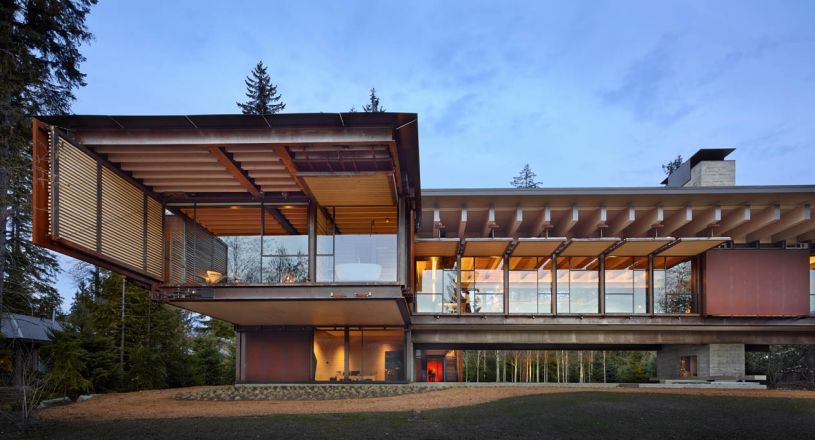 <strong>Whistler Ski House</strong><br />
Whistler, BC, Canada<br />
Design Principal: Tom Kundig<br />
Ben Benschneider / Olson Kundig