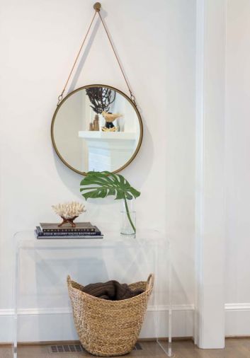 “It was important that nothing in the décor look too fancy,” explains Jenny, “because it’s a family house with kids running around with very approachable parents.”