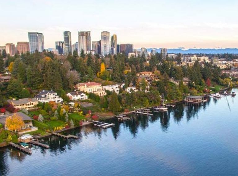 Meydenbauer Bay on Lake Washington with downtown Bellevue in the background.