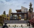 Designed by architect Ryan Stephenson and constructed by Travis Gaylord of Alchemy Building Company, this project is “not your standard box with white siding,” says Gaylord. The façade combines Mutual Materials Slim Brick with Marvin Ultra windows from Cherry Creek Windows & Doors.