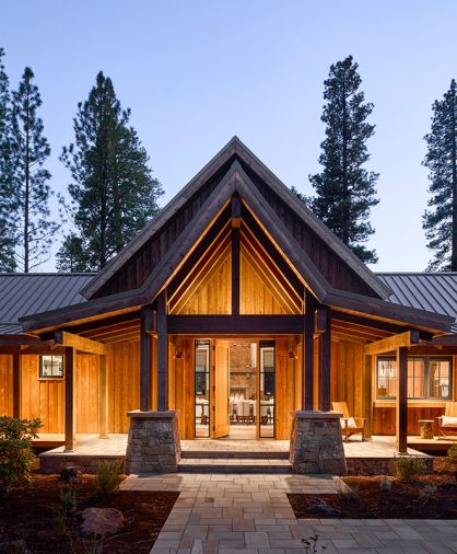 This Black Butte Ranch home, complete with custom white oak door and Prairie Stone column cladding, is a collaboration between JHL Design and CD Redding Construction. “The contractor was phenomenal,” says designer Holly Freres. “They really understood the level of quality that was necessary for this home.”