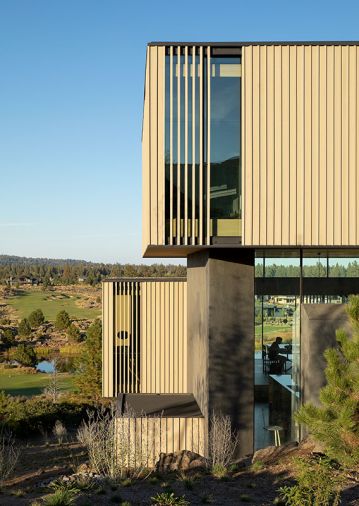 “We abstracted the unique life and geology of Central Oregon and melded it with a desire for a refined lightness.”
—Corey Martin