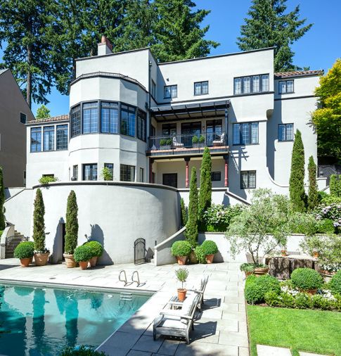 Northwest Heritage Renovations’ craftsmen worked with The Glaziery for custom glass and leaded glass for doors and windows, and Stayton Wood Windows for door restoration.