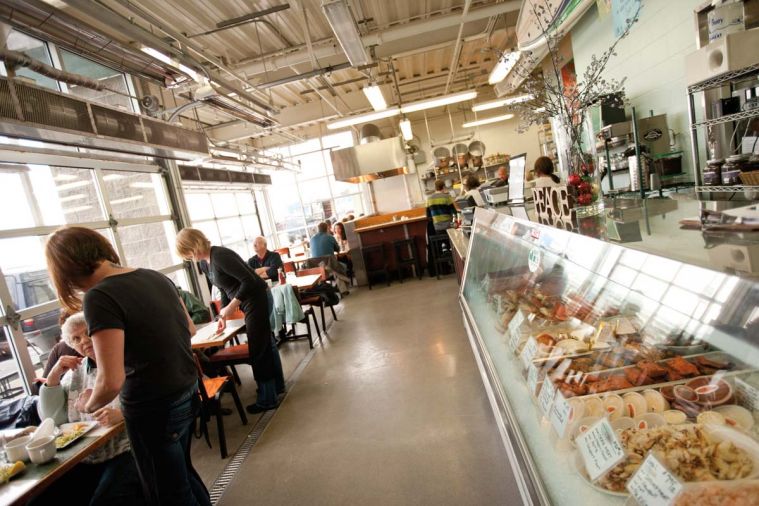 A favorite for locals and visitors alike, Local Ocean is the spot to eat on the Oregon Coast. On sunny days, floor-to-ceiling windows with roll-up glass doors spotlight the nearby fishing boats in the harbor and Yaquina Bay.