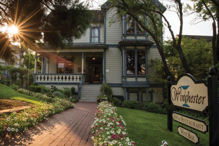 The Winchester Inn Bed and Breakfast, just two blocks from the Oregon Shakespeare Festival, offers private rooms and suites in four different houses.