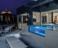 SSA, GCW, Hartlage and Capobianco worked together on the upper deck’s “very clean, crisp, design.” Silk and Capobianco chose the Brazilian emerald granite stone for the spa interior. SSA spent months restoring the concrete, terrace railings.